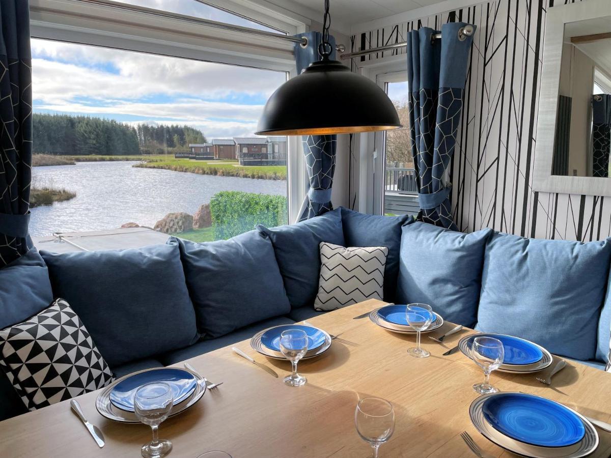 Luxury Lakeside Lodge With Htub Beautiful Views Annan Esterno foto